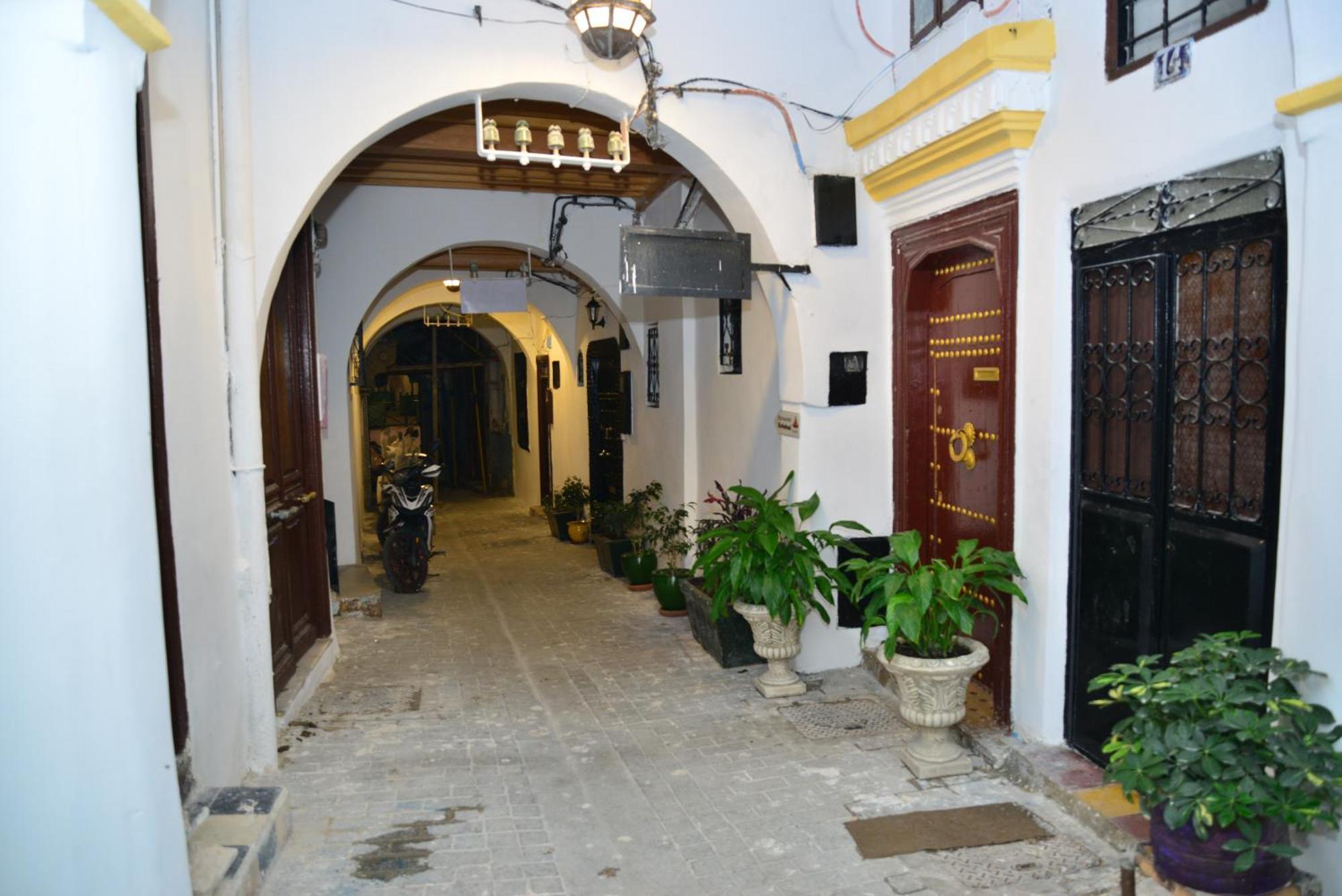 Dar Rif Kebdani Hotel แทนเจียร์ ภายนอก รูปภาพ